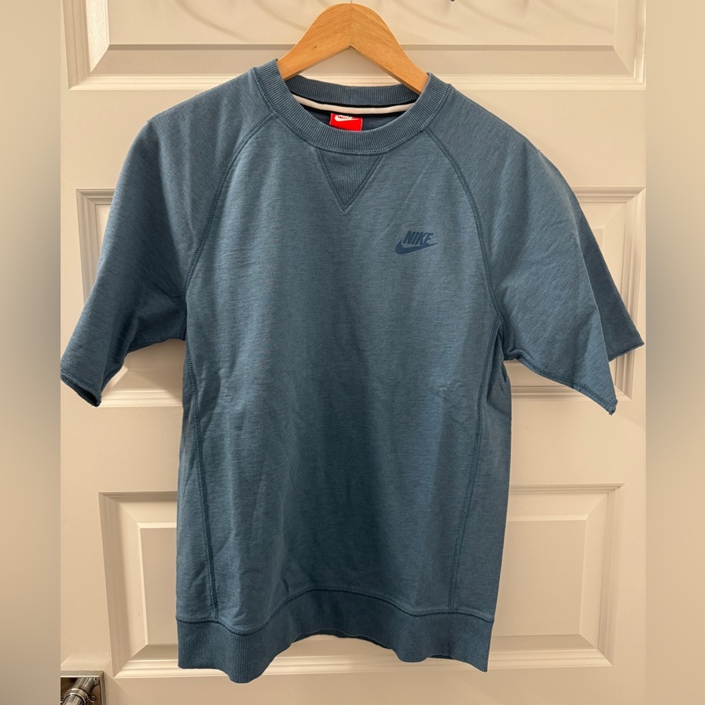 Nike Short Sleeve Sweatshirt T-Shirt
